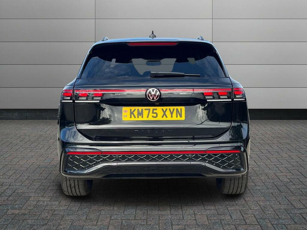 Volkswagen Tiguan 2.0 Tdi R-line Dsg Euro 6 Ss KM75XYN Black #6