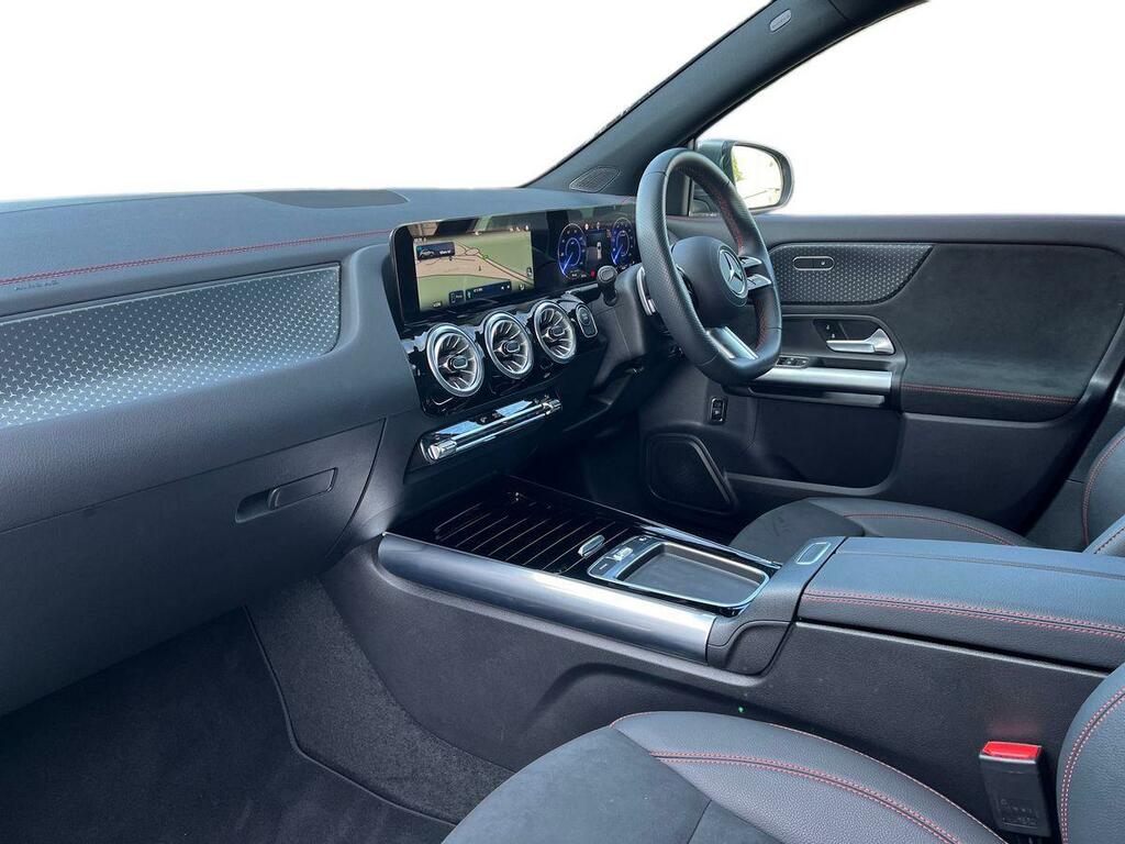 Mercedes-Benz EQA Eqa 250 70.5Kwh Amg Line Executive Grey #3