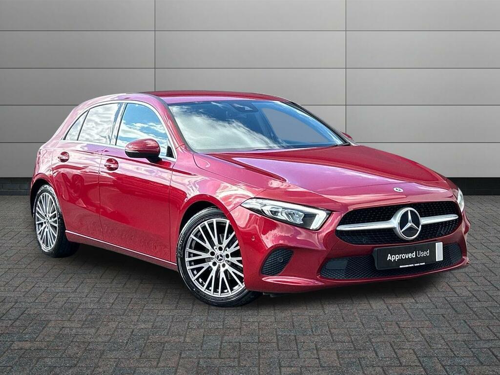 Mercedes-Benz A Class 1.3 A180 Sport Executive 7G-dct Euro 6 Ss CN72XSB Red