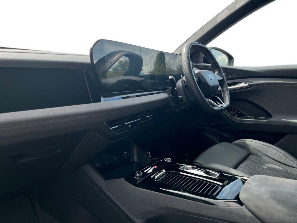 Audi Q6 E-Tron 100Kwh Performance Edition 1 Suv Black #3