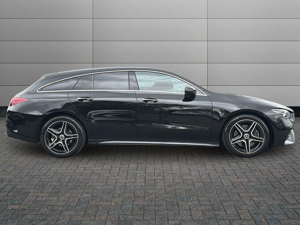 Mercedes-Benz CLA Class Cla 200 Amg Line Executive Shooting Brak Black #5