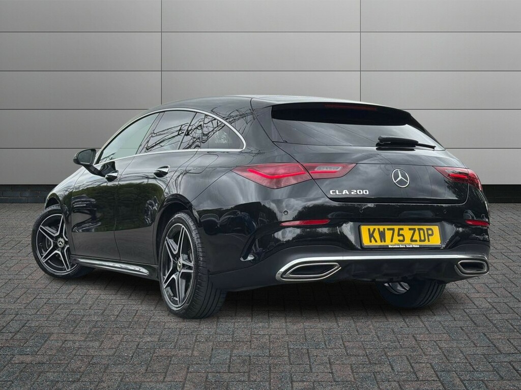 Mercedes-Benz CLA Class Cla 200 Amg Line Executive Shooting Brak Black #2