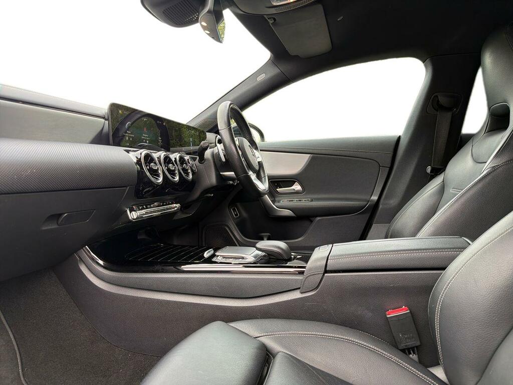 Mercedes-Benz CLA Class 1.3 Cla200 Amg Line Coupe 7G-dct Euro 6 Ss CK21OWB Black #3