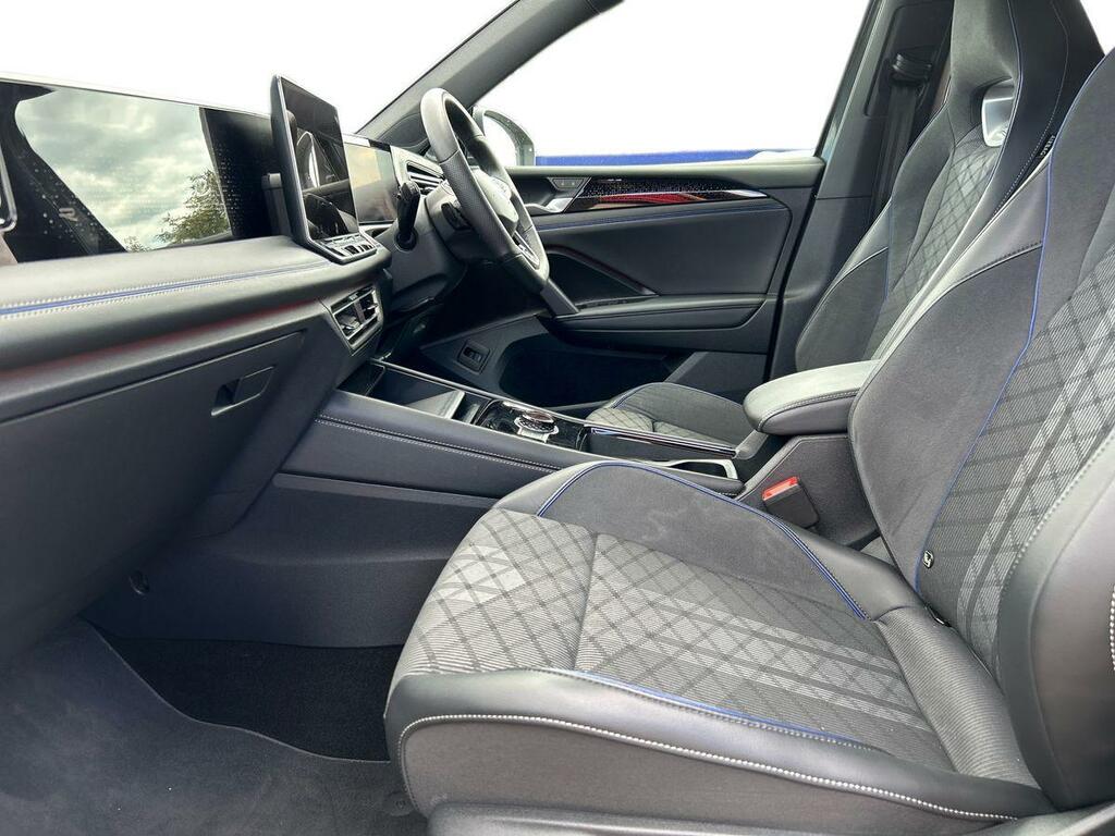 Volkswagen Tiguan 2.0 Tdi R-line Dsg Euro 6 Ss CV74WLA Grey #3