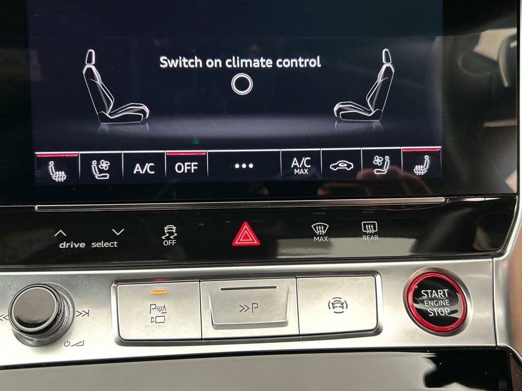 Audi RS6 Avant Rs 6 Tfsi Qtro Perform Carbon Vorsp Tiptronic Black #29