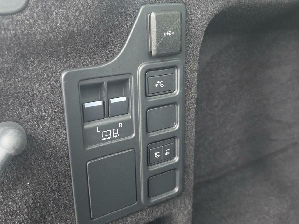 Land Rover Discovery Hse Commercial Black #39