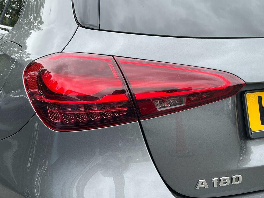 Mercedes-Benz A Class A200 Amg Line Premium 2026 Black #19