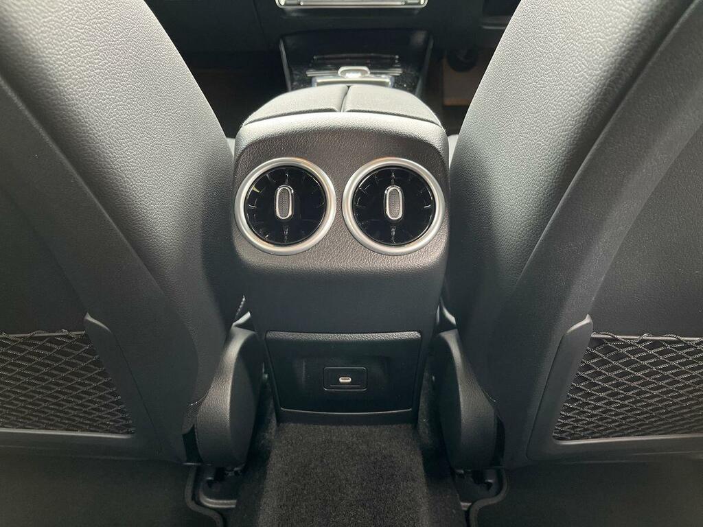 Mercedes-Benz A Class A200 Amg Line Premium 2026 Black #39
