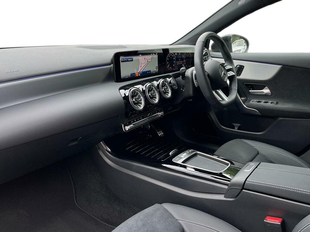 Mercedes-Benz A Class A200 Amg Line Premium 2026 Black #3