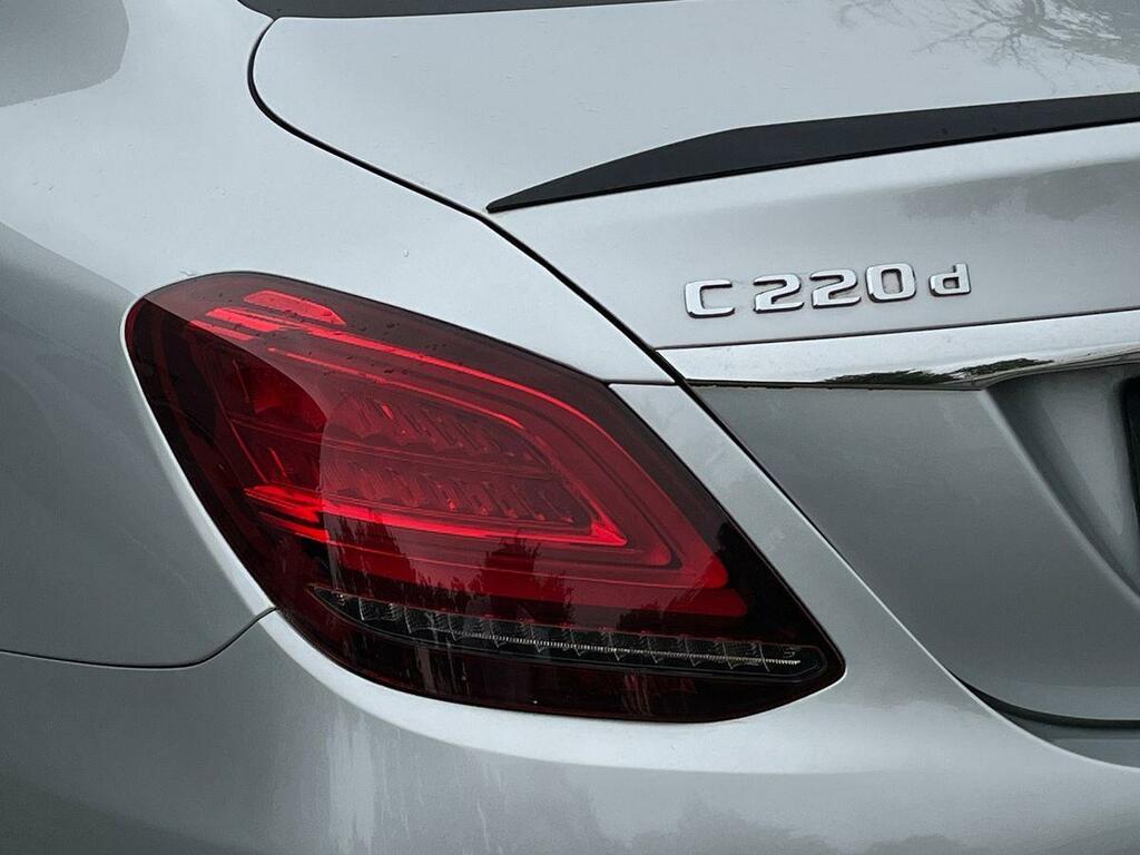 Mercedes-Benz C Class 1.5 C200 Mhev Amg Line Night Edition Premium Plus Red #19