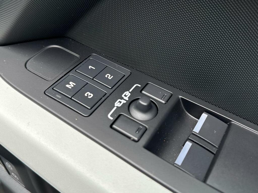 Land Rover Defender 110 Defender 3.0 D300 X-dynamic Hse 110 Estat Grey #24