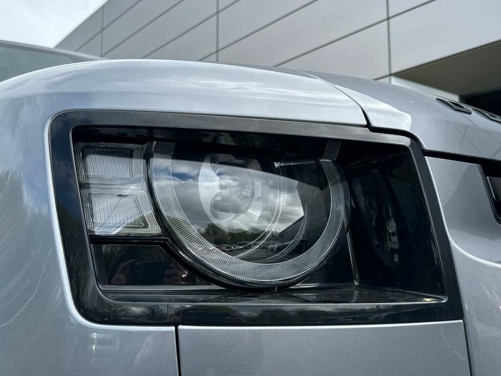 Land Rover Defender 110 Defender 3.0 D300 X-dynamic Hse 110 Estat Grey #17