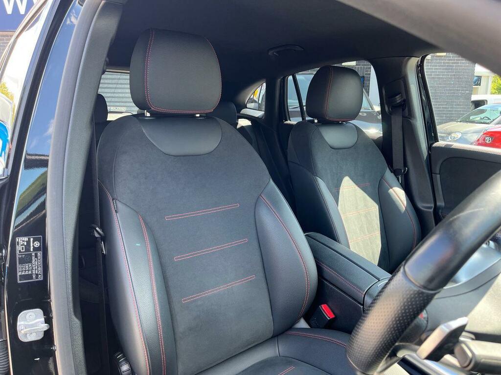 Mercedes-Benz EQA Eqa 250 140Kw Amg Line Premium 66.5Kwh Black #24