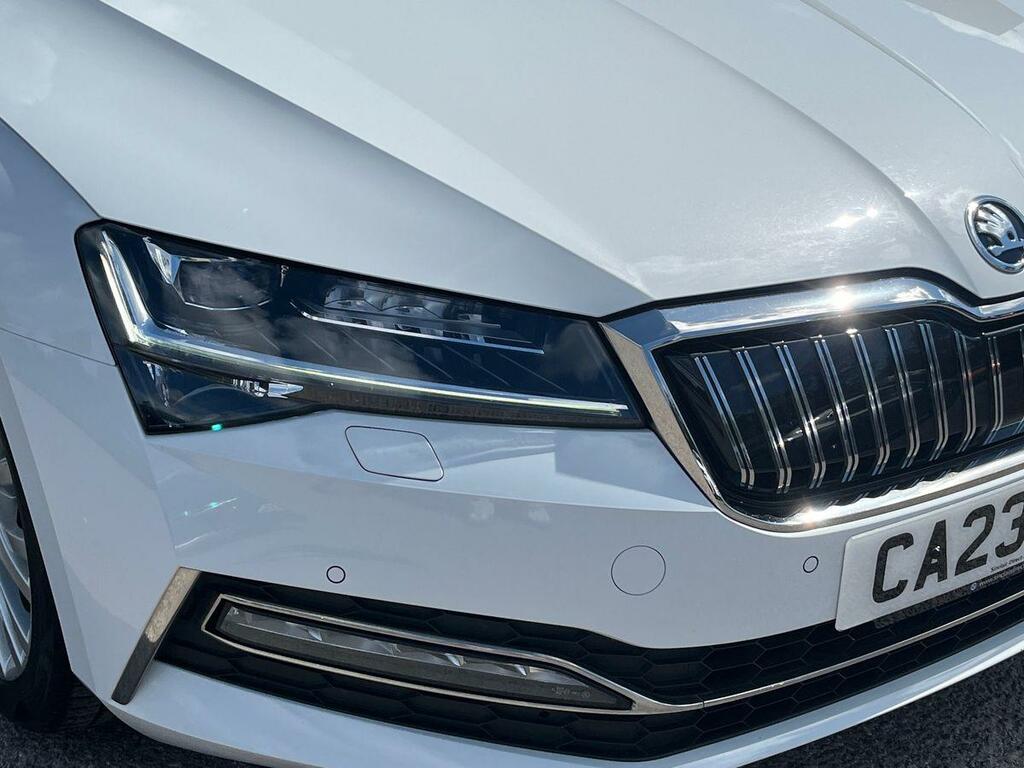 Skoda Superb 2.0 Tdi Cr Sport Line Plus Dsg Hatchback Grey #17