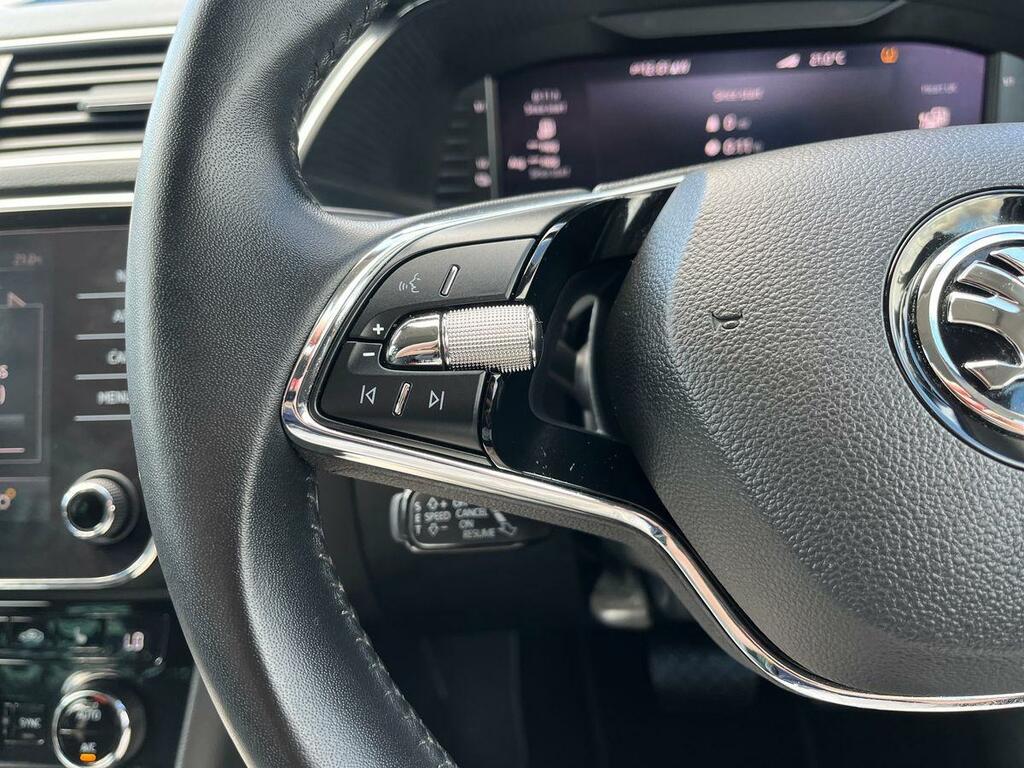 Skoda Superb 2.0 Tdi Cr Sport Line Plus Dsg Hatchback Grey #15