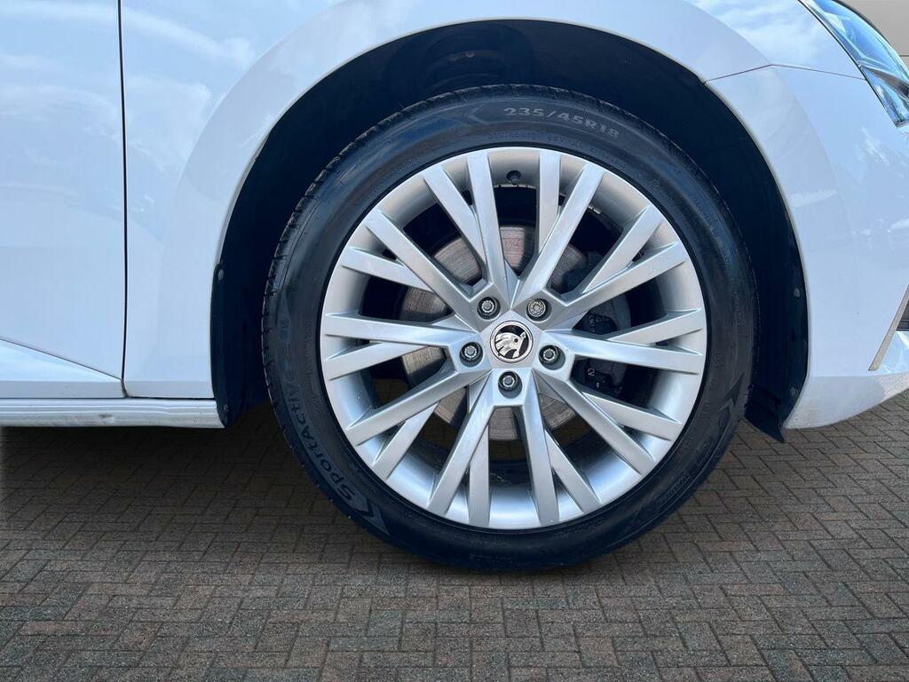 Skoda Superb 2.0 Tdi Cr Sport Line Plus Dsg Hatchback Grey #8