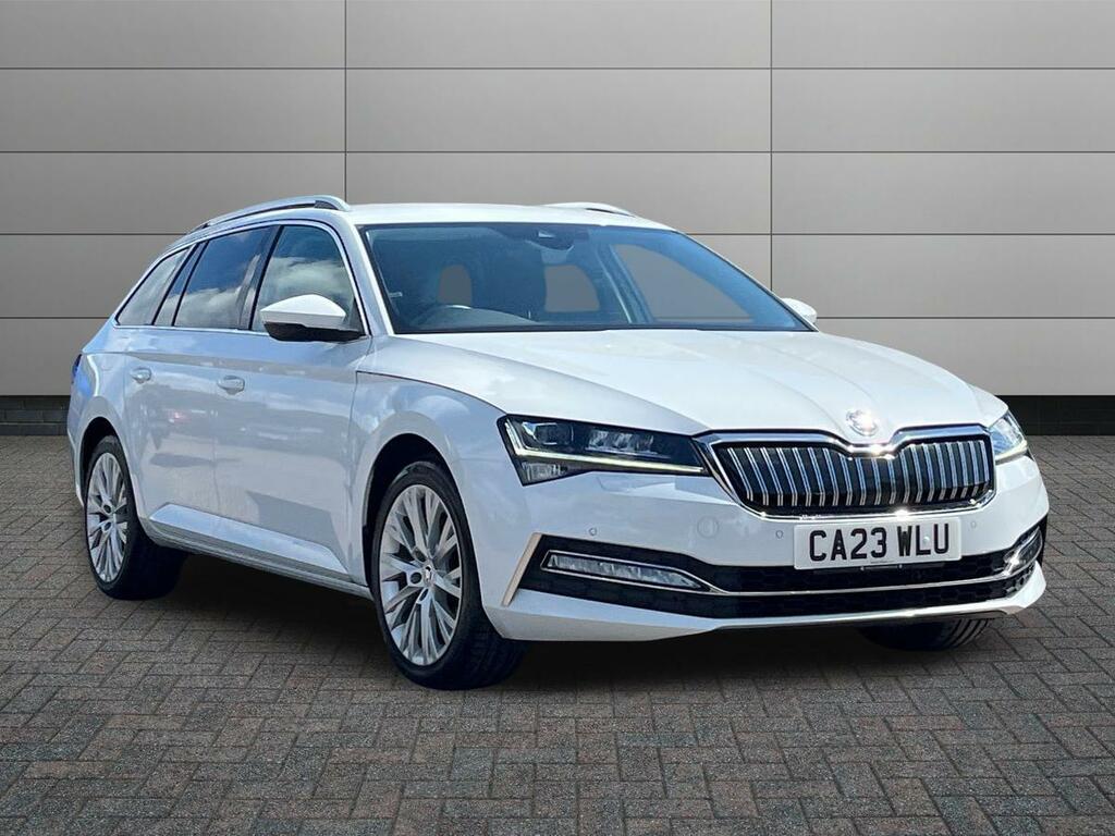 Skoda Superb 1.4 Tsi Iv 13Kwh Se L Estate Plug-in Hy White