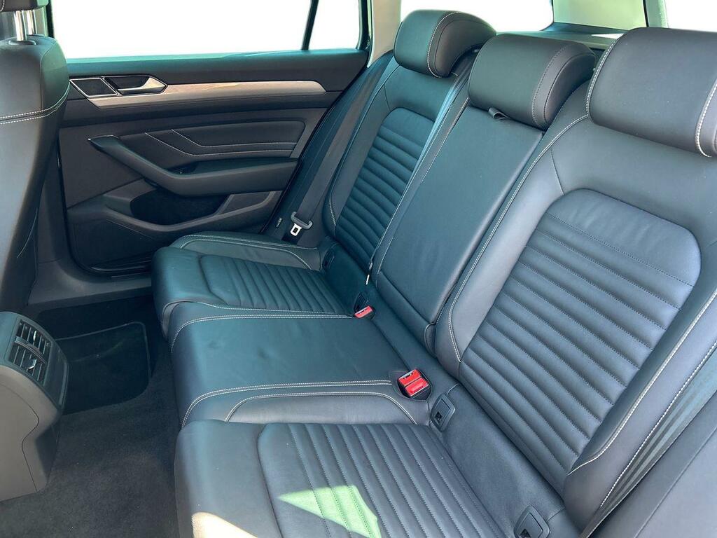 Volkswagen Passat 1.5 Tsi Evo Sel Dsg Grey #4