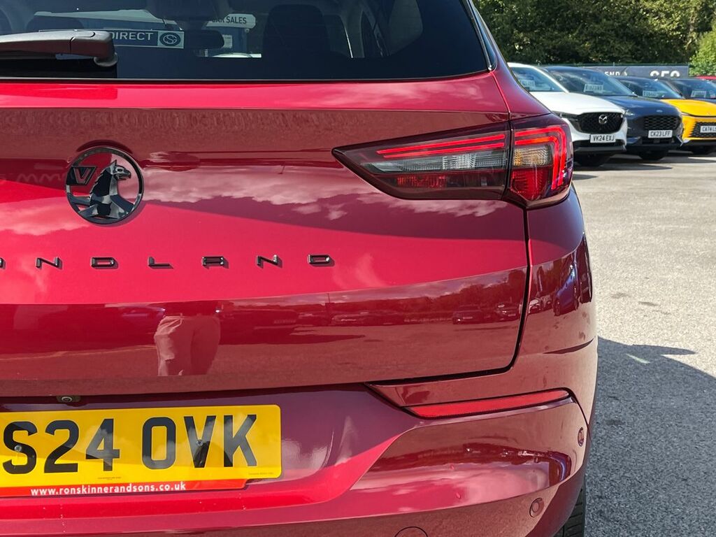 Vauxhall Grandland 157Kw Ultimate 73Kwh White #20