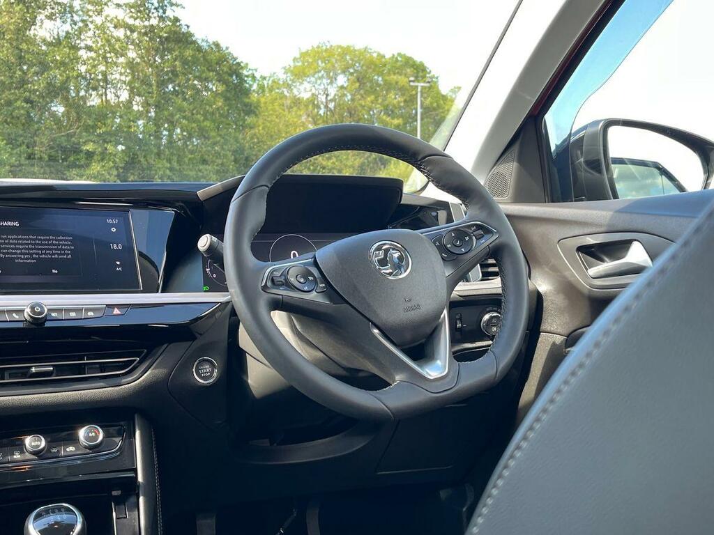 Vauxhall Grandland 157Kw Ultimate 73Kwh White #14