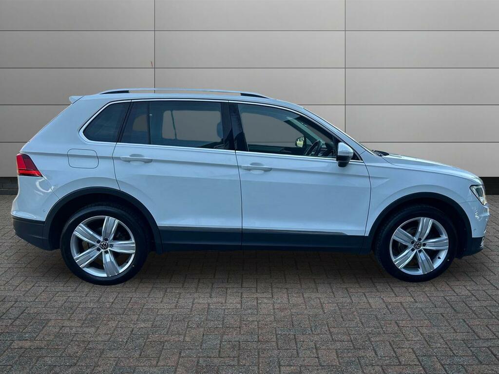 Volkswagen Tiguan 1.5 Tsi Evo Match Euro 6 Ss CV20NXM White #5