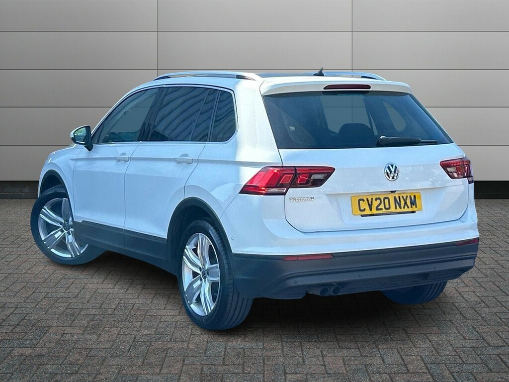 Volkswagen Tiguan 1.5 Tsi Evo Match Euro 6 Ss CV20NXM White #2
