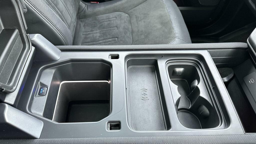 Land Rover Defender 90 3.0 D200 Hard Top 3 Seat White #46