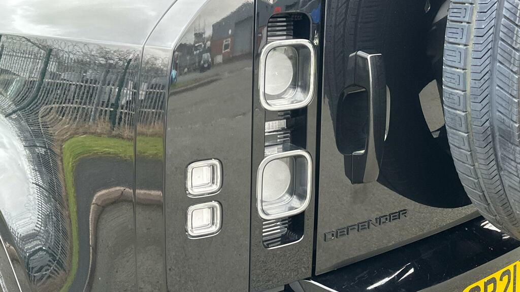 Land Rover Defender 90 3.0 D200 Hard Top 3 Seat White #19