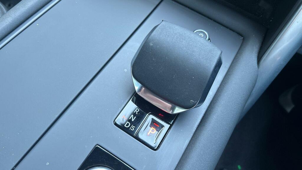 Land Rover Discovery 1.5 P270e Dynamic Se 5 Seat 2025 Black #13