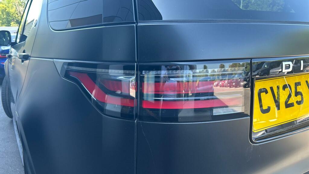 Land Rover Discovery 1.5 P270e Dynamic Se 5 Seat 2025 Black #19