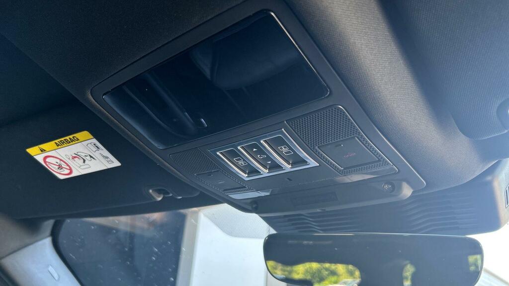 Land Rover Discovery 1.5 P270e Dynamic Se 5 Seat 2025 Black #23