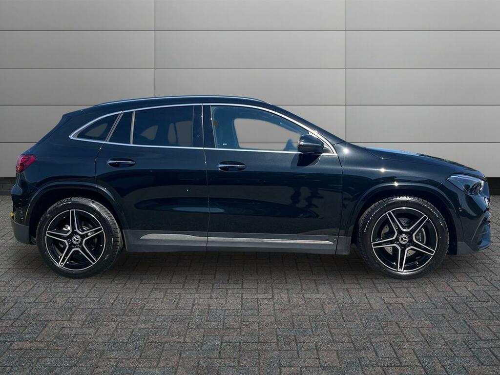 Mercedes-Benz GLA Class 1.3 Gla200h Mhev Amg Line Executive 7G-dct Euro Black #5