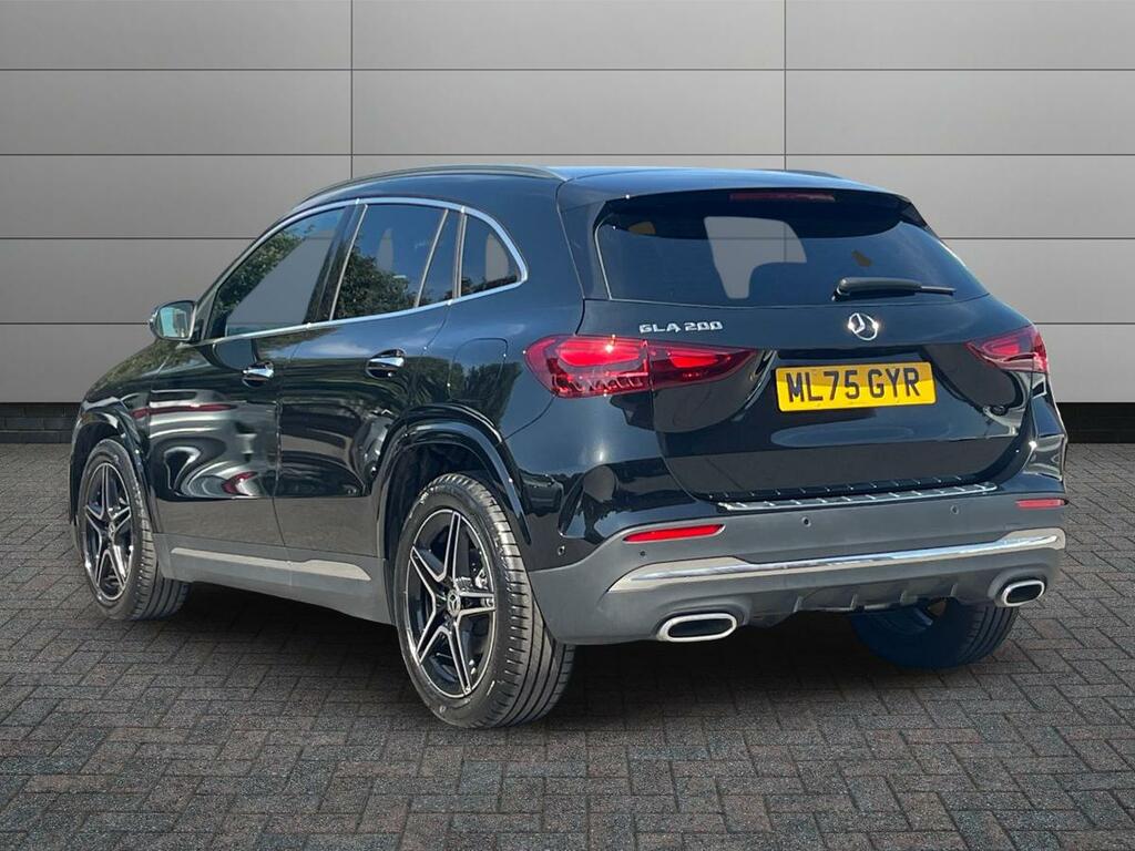 Mercedes-Benz GLA Class 1.3 Gla200h Mhev Amg Line Executive 7G-dct Euro Black #2