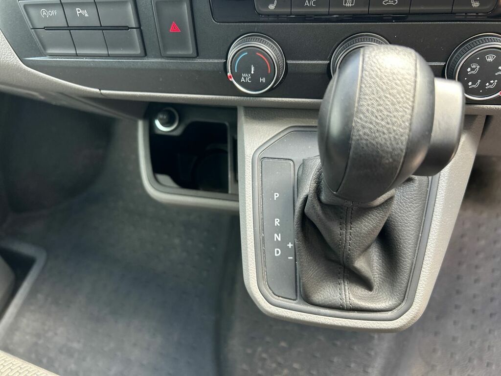 Volkswagen Transporter 2.0 Bitdi 204 Highline Kombi Van Dsg 204 Ps Black #22