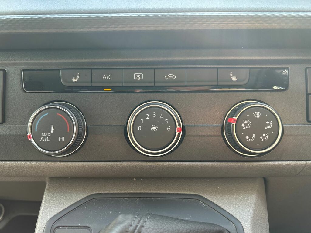 Volkswagen Transporter 2.0 Bitdi 204 Highline Kombi Van Dsg 204 Ps Black #24
