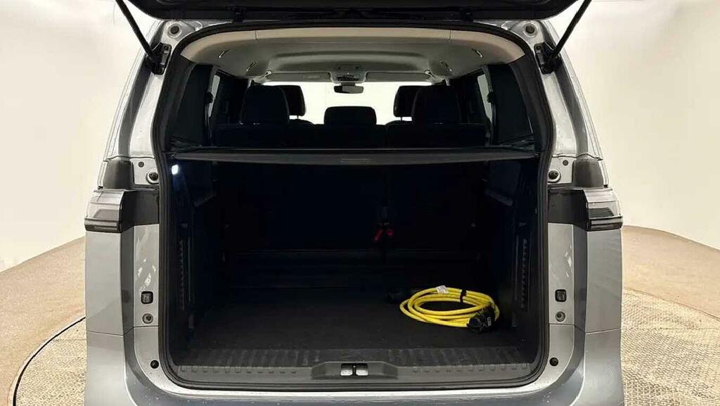 Volkswagen ID.Buzz 150Kw Life Pro 77Kwh 700 Pcp Deposit Silver #6