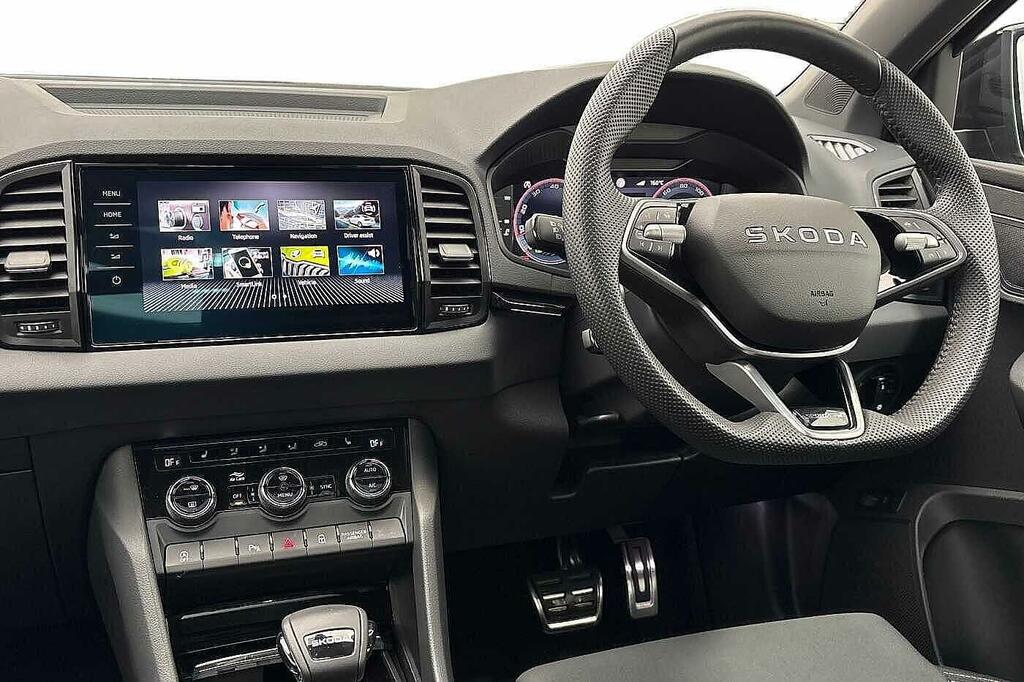 Skoda Karoq 1.5 Tsi Act Sportline Edition Dsg Euro 6 Ss KW75MHZ Black #2
