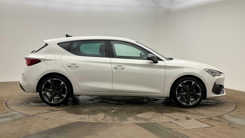 Cupra Leon 1.5 Tsi V1 White #4