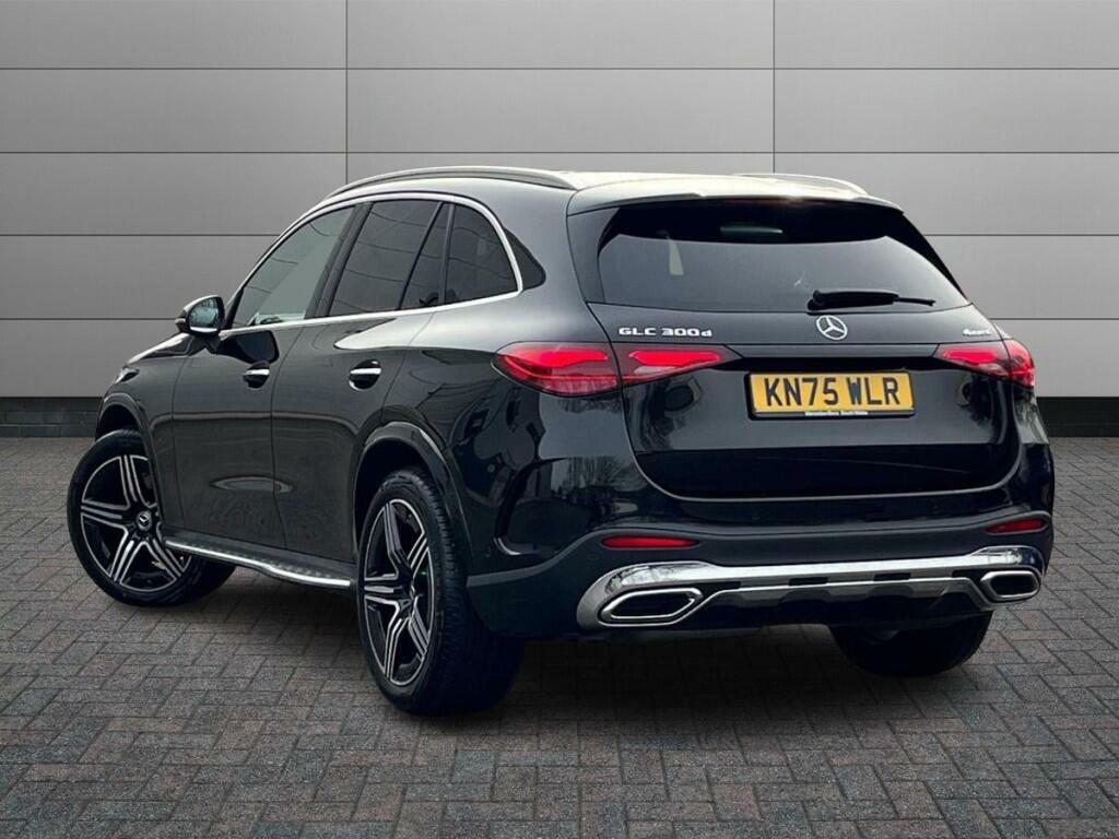 Mercedes-Benz GLC Class 2.0 Glc300dh Mhev Amg Line Premium G-tronic 4Ma Black #2
