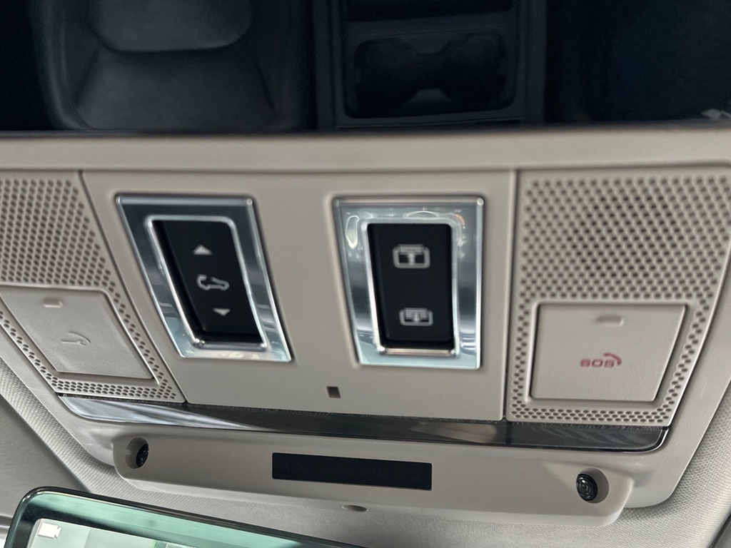 Land Rover Defender 110 Land Rover 2.0 P400e X-dynamic Hse 110 Es Grey #22