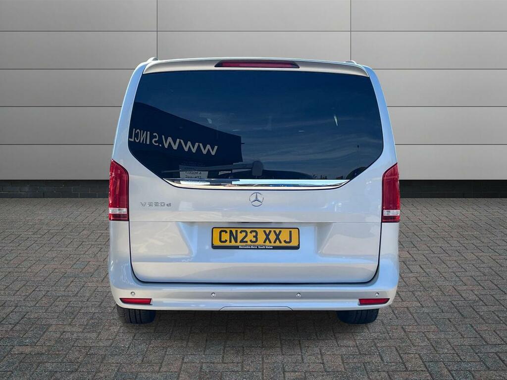 Mercedes-Benz V Class 2.0 V220d Amg Line Mpv G-tronic Euro 6 Silver #6