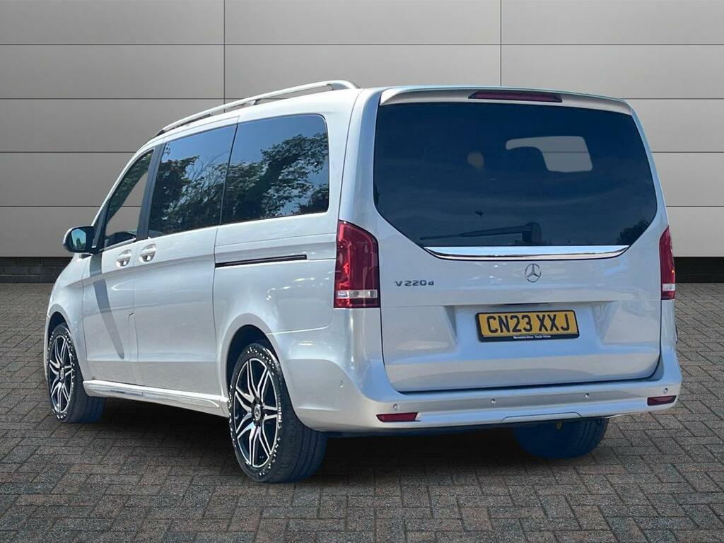 Mercedes-Benz V Class 2.0 V220d Amg Line Mpv G-tronic Euro 6 Silver #2