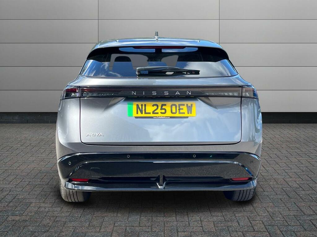 Nissan Ariya 87Kwh Evolve Suv 22Kw Charger 2 Grey #6