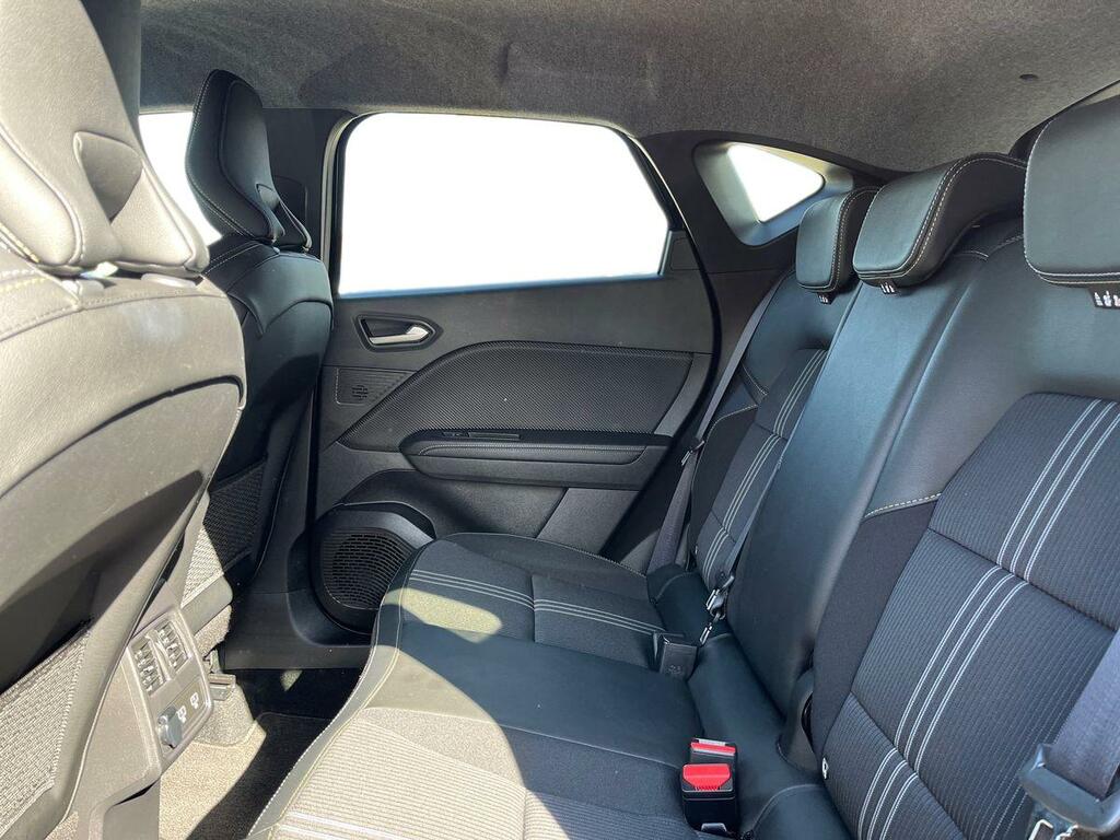 Renault Captur 1.6 E-tech E-tech Engineered Suv Hybrid Black #4