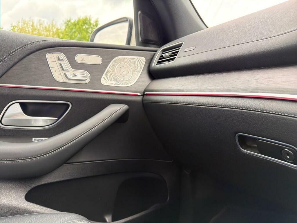 Mercedes-Benz GLE Class Gle 400D 4Matic Amg Line Prem 9G-tronic 7 St Black #25
