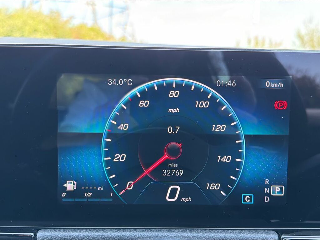 Mercedes-Benz GLA Class 1.3 Gla200h Mhev Sport Executive 7G-dct Euro 6 Grey #39
