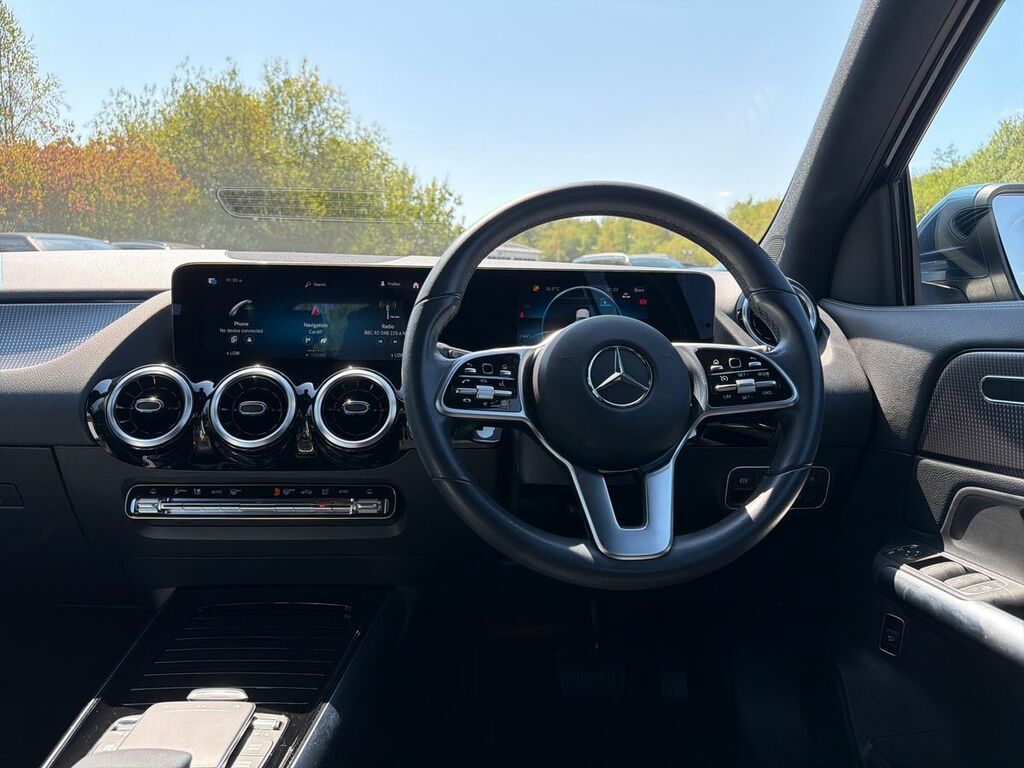 Mercedes-Benz GLA Class 1.3 Gla200h Mhev Sport Executive 7G-dct Euro 6 Grey #12