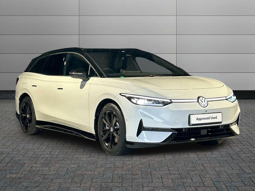 Volkswagen ID.7 210Kw Match Pro S Plus 86Kwh Black Exte White