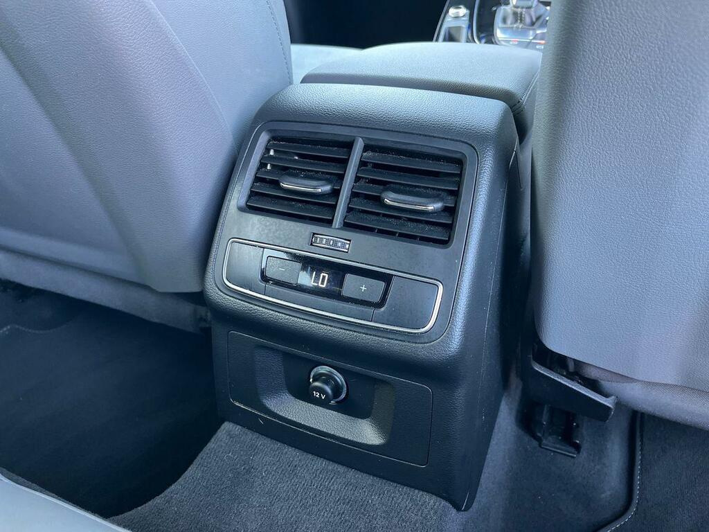 Audi A4 Avant 2.0 Tfsi 35 S Line Estate S Tronic Euro White #42