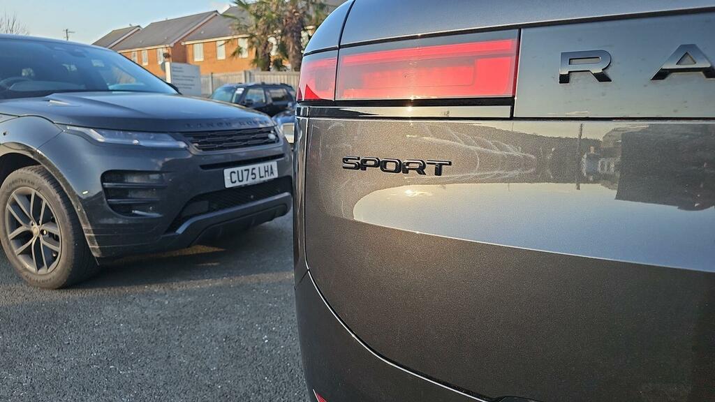Land Rover Range Rover Sport 4.4 P635 V8 Sv Edition One Bronze Brown #22